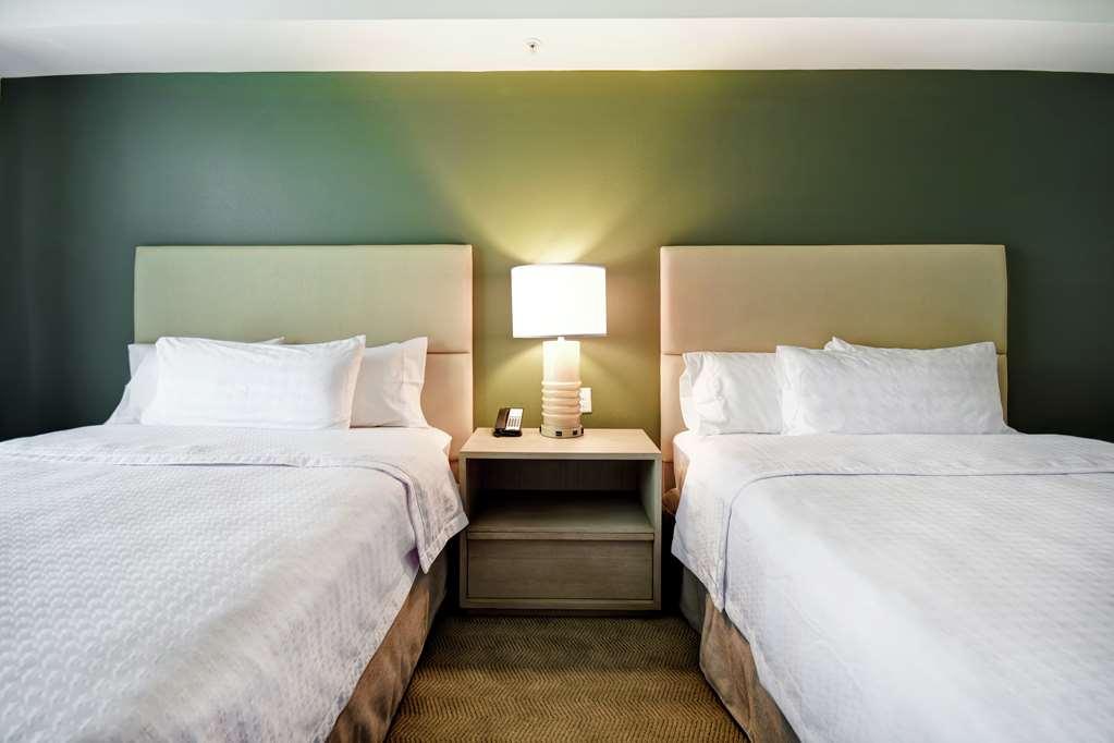 Homewood Suites By Hilton Greenville Downtown Oda fotoğraf